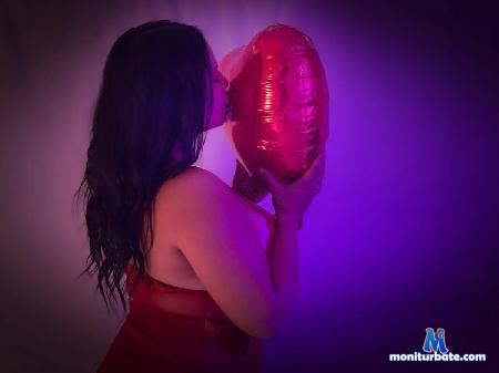 aliss-sweet flirt4free performer I am a very hot girl, I want to spank me and treat me very dirty