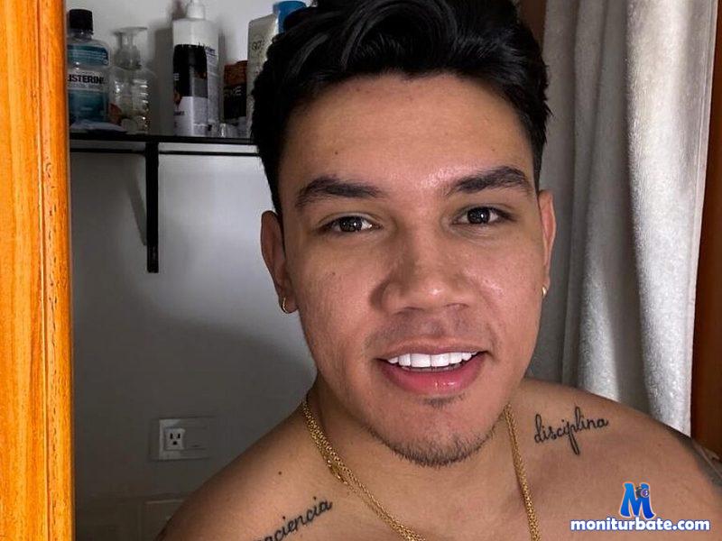 noah-avery Flirt4free performer Feet Student/Teacher Butt Plug Cum Eating Domination Discipline Bad Cop/Good Cop Legs Cowboy/Cowgirl Spanking Voyeurism Wrestling