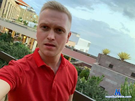 dallas-west flirt4free performer I m better than your ex and better than your next