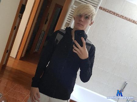 micky-griffin flirt4free performer I am yours and you are mine.