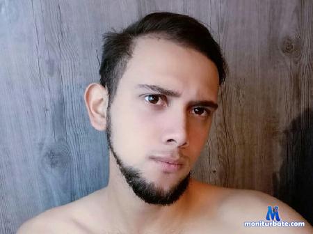 mateo-evans flirt4free performer Lets party guys!