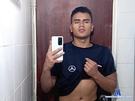 noah-vargas flirt4free performer 