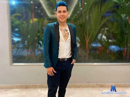 lyam-gomez flirt4free performer I am a boy who is willing to please each of your desires, make each of your dreams a reality.