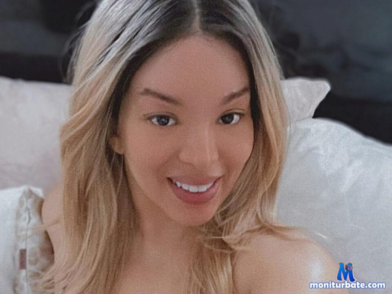 gigi-largent Flirt4free performer Feet Vibrator Butt Plug Face Sitting Orgasm Control/Denial Sugar Daddy Legs Stiletto Spanking Findom
