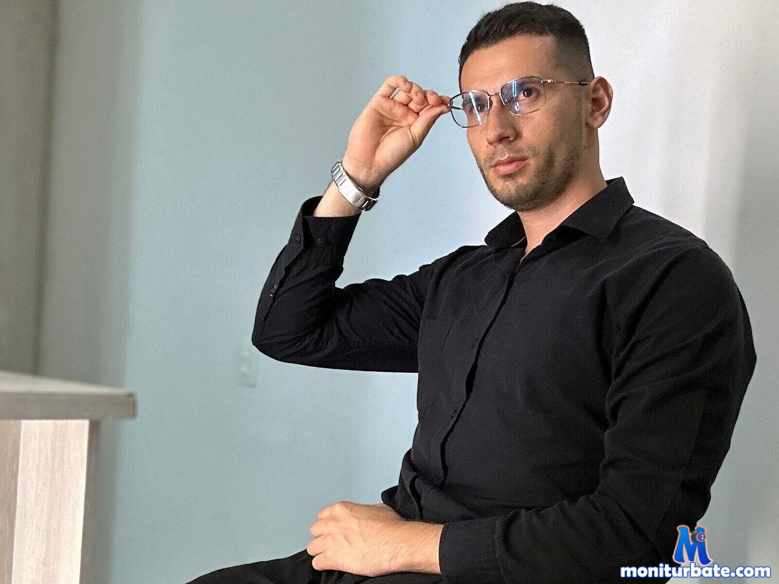 kamile-belle Flirt4free performer Anal Handcuffs Cuckolding Cowboy/Cowgirl Feather Cosplay Fleshlight