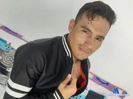 liian-mazon flirt4free performer Hello guys, welcome to my room