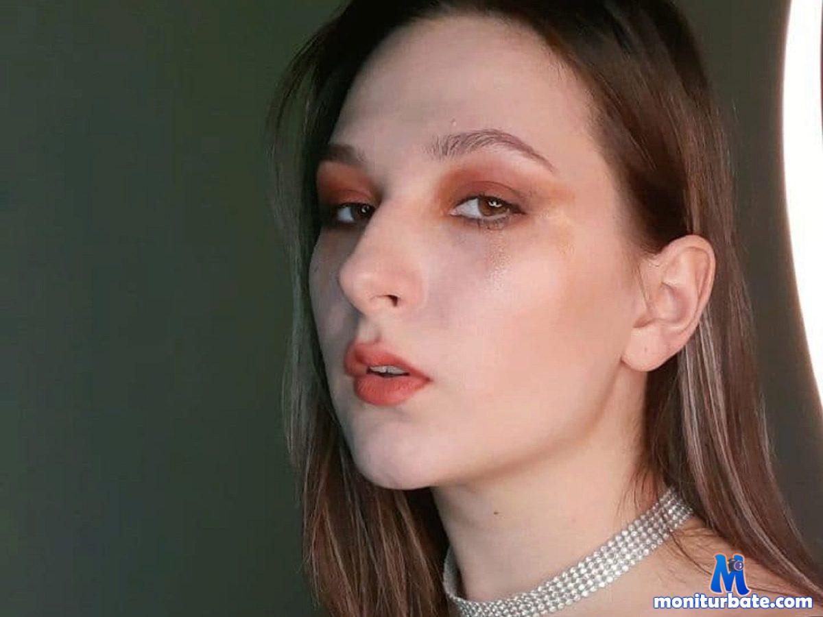 gia-ginx Flirt4free performer Vibrator Whip