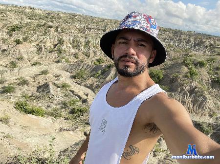 chris-pretty flirt4free performer I am an indomitable guy who can only ride me real riders. I HAVE NO LIMITS