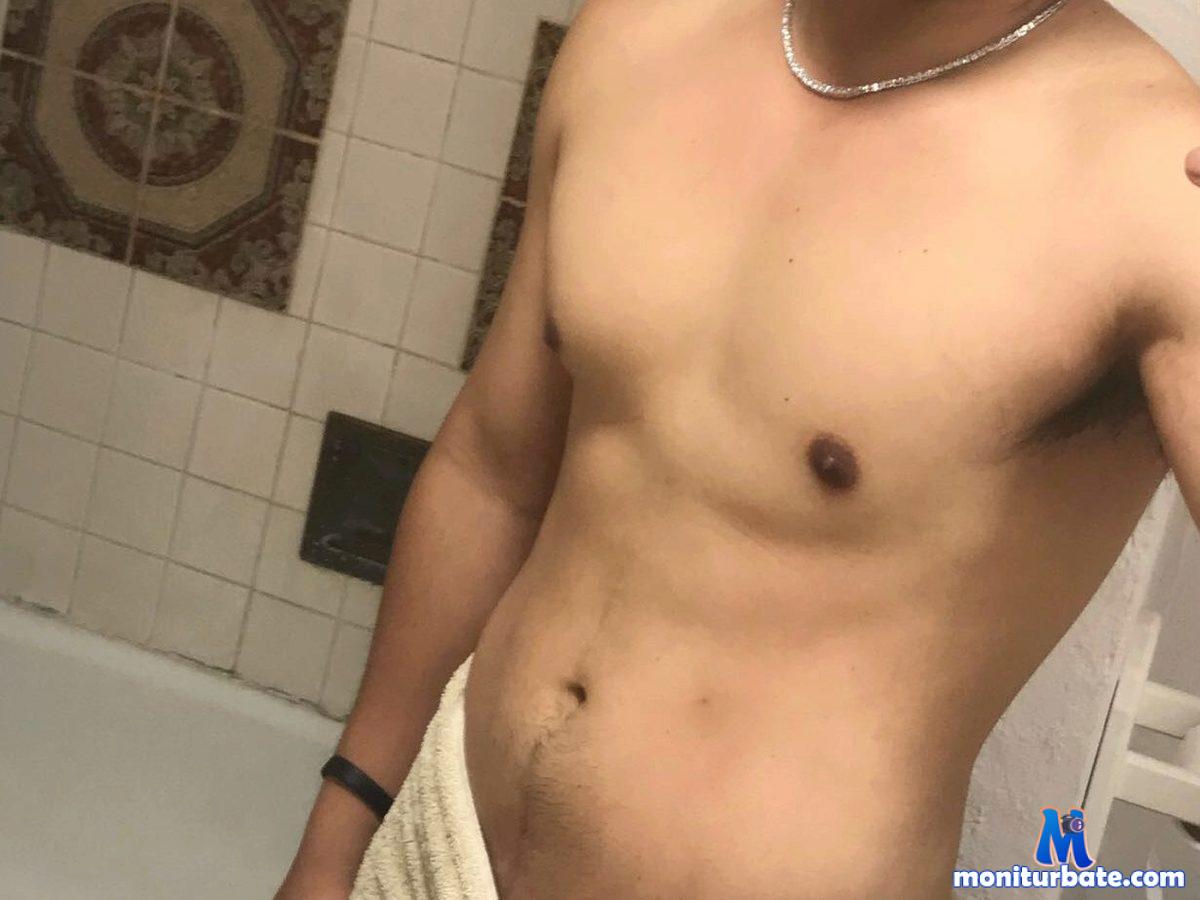jacob-drizzi Flirt4free performer Feet Role Play/Costumes Dirty Talk Master / Slave Student/Teacher Domination Jerk off Instruction Orgasm Control/Denial Sugar Daddy Teasing Humiliation Voyeurism Cosplay Rope Play Findom