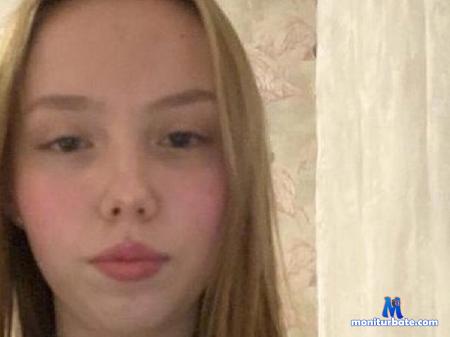 lester-prass flirt4free performer Hi sweet! we want play! Play with us pls!