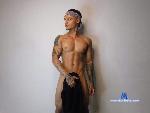 marcus-lambert flirt4free livecam show performer Boy with many dreams, very affectionate and humble who likes to dominate with his gaze and his smile