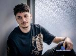 josh-knights flirt4free livecam show performer Sexy lad who likes having fun with others in my room. So what are you waiting for?