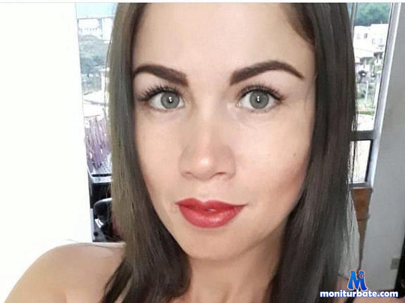 vero-martinezz Flirt4free performer Anal Double Penetration Feet Nipple Play Service Worker/Housewife Vibrator Latex Legs Big Toys Strap-on Breast Play Smoking Sissy Training