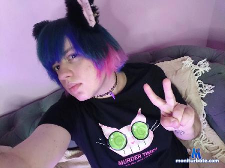 eugene-catrow flirt4free performer Hi! I'm a trans boy(ftm), so I have not amab-dick and have dicklit or big clit.