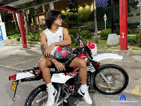 arthur-hunter flirt4free performer I want to go beyond the normal, from the healthiest to the most perverse and dirty possible.