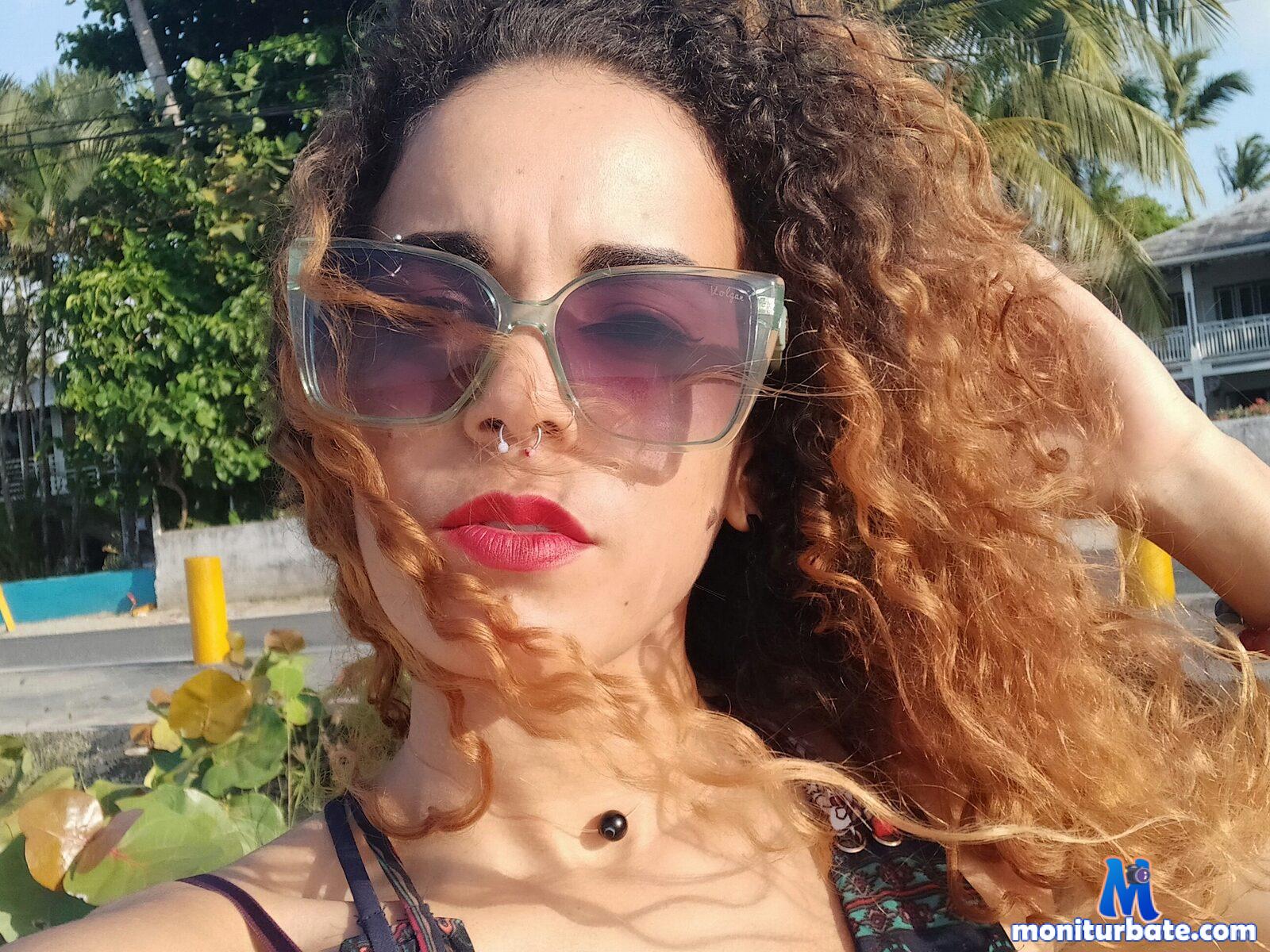 venus-lion Flirt4free performer Nipple Play Submission Stockings/Panty Hose Exhibitionism