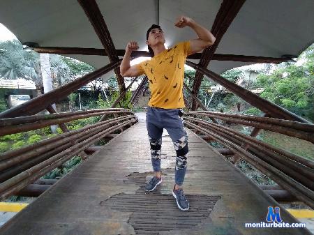 marcus-demon flirt4free performer hot guys