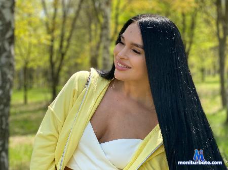 vivians-lovee flirt4free performer #hot #sexy#shy#lovense#play#eyes#smart#tiny#cute#lips#glamour#controlme#love