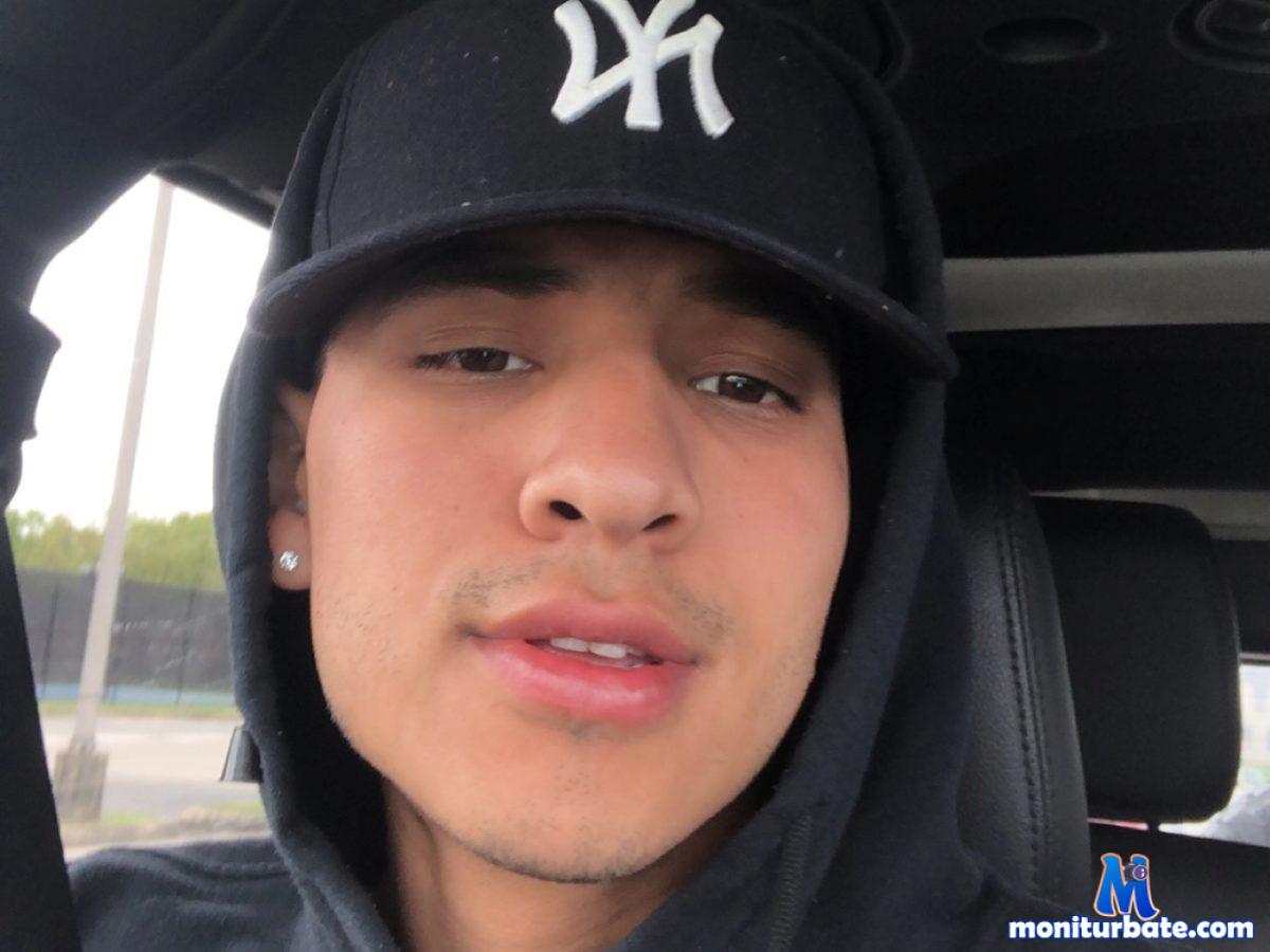 rafael-solano Flirt4free performer Feet Dirty Talk Master / Slave Sugar Daddy Humiliation