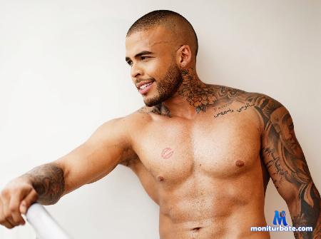 corey-martinez flirt4free performer 
