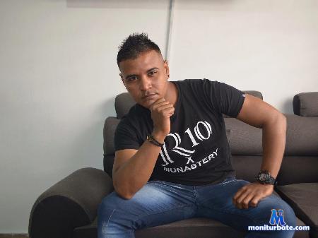 yoskar-guaro flirt4free performer the boy sexy and horny hot very big 