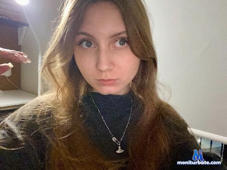 elinore-searl flirt4free performer Hi sweet! we want play! Play with us pls!