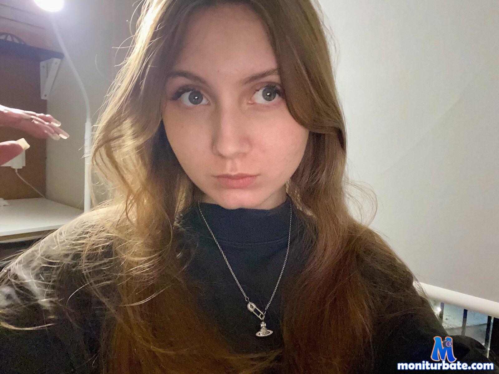 elinore-searl Flirt4free performer 