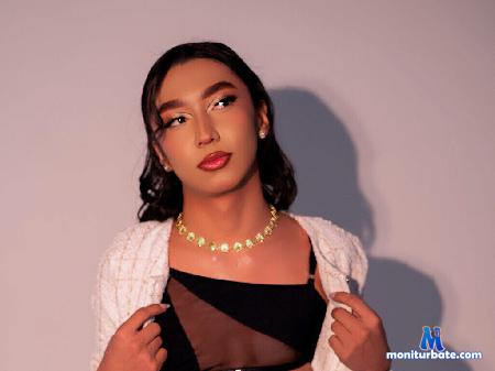 carrington-duval flirt4free performer Delicacy can also dominate a room