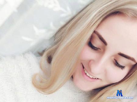 lucie-fire flirt4free performer 