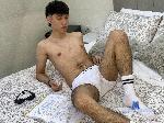 aaron-dayker flirt4free livecam show performer Hi, I'm Aaaron. I'm 18 years old. I'm a nice guy and very open. 