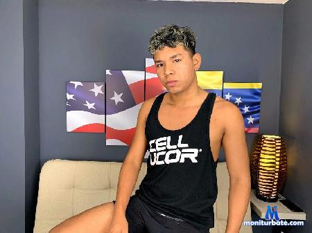 alejo-ballestic flirt4free performer I am a very hot young boy, I like to play with the cocks of Mature men