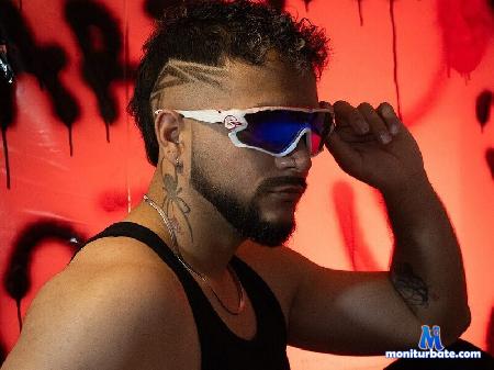 jordan-ajax flirt4free performer I'm not a dream . but I can make it seem.
