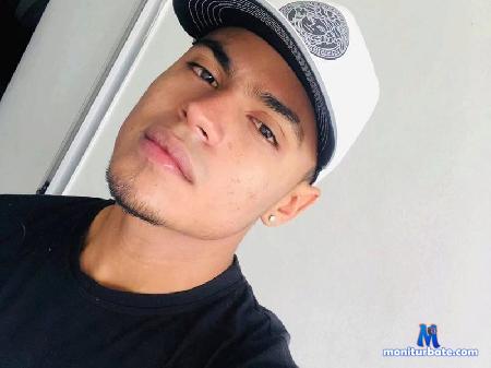 niick-walker flirt4free performer Come and speand a nice moment with me