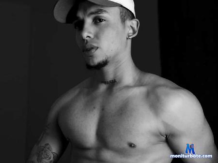 john-ortega flirt4free performer Soy el tipo misterioso pero muy interesante, tengo una caja de sorpresas para ti 