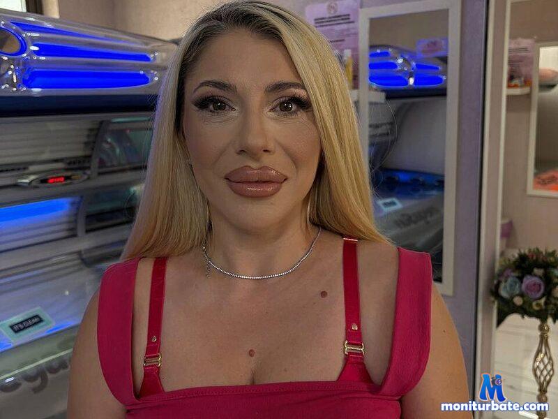 luna-vey Flirt4free performer Bad Cop/Good Cop Domination Jerk off Instruction Latex Leather Master / Slave Nipple Play Slaves Small Penis Humiliation Student/Teacher Vibrator Whip