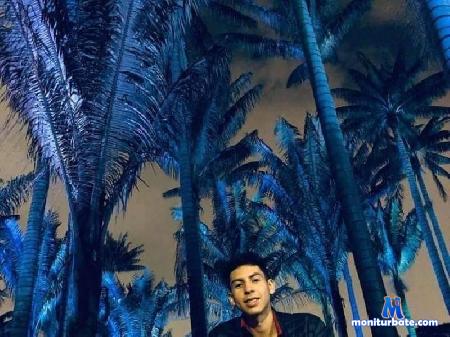 perrier-gonz flirt4free performer Hello, Welcome to my room