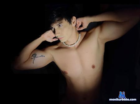 neythan-blaze flirt4free performer Hi guys Welcome to my room again, much love 