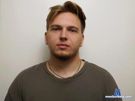 mr-keny flirt4free performer Hello my dears, I'm new here, so please help me with advice and your support)