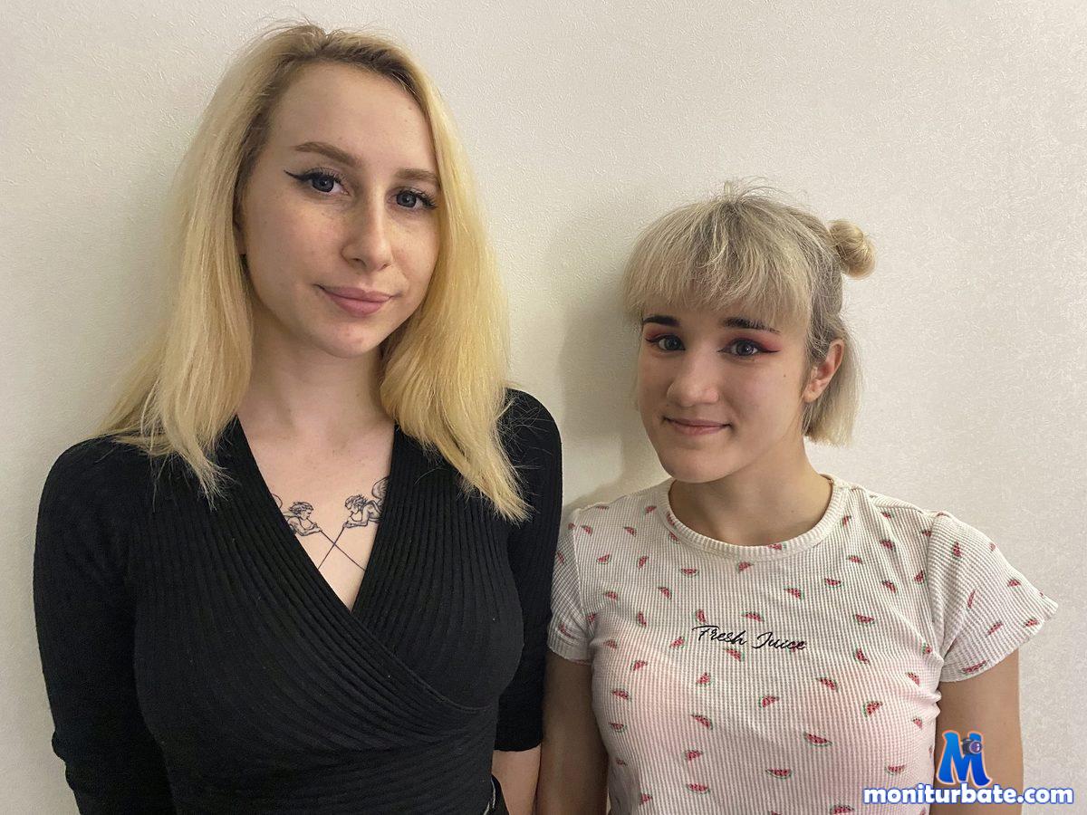 arina-spenser-and-vanesy-crosy Flirt4free performer 