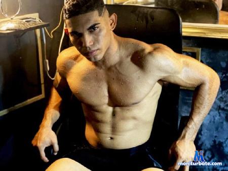 chad-fraileigh flirt4free performer Young latin muscular 