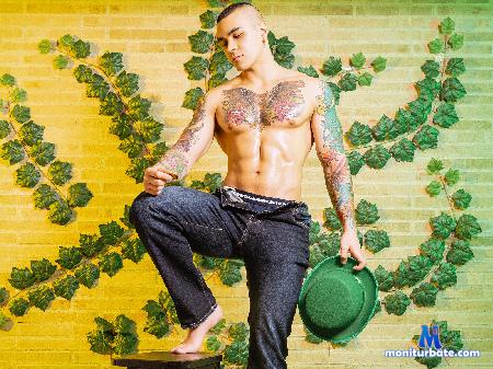 alessandro-leone flirt4free performer In my hands you find the delight that your imagination seeks