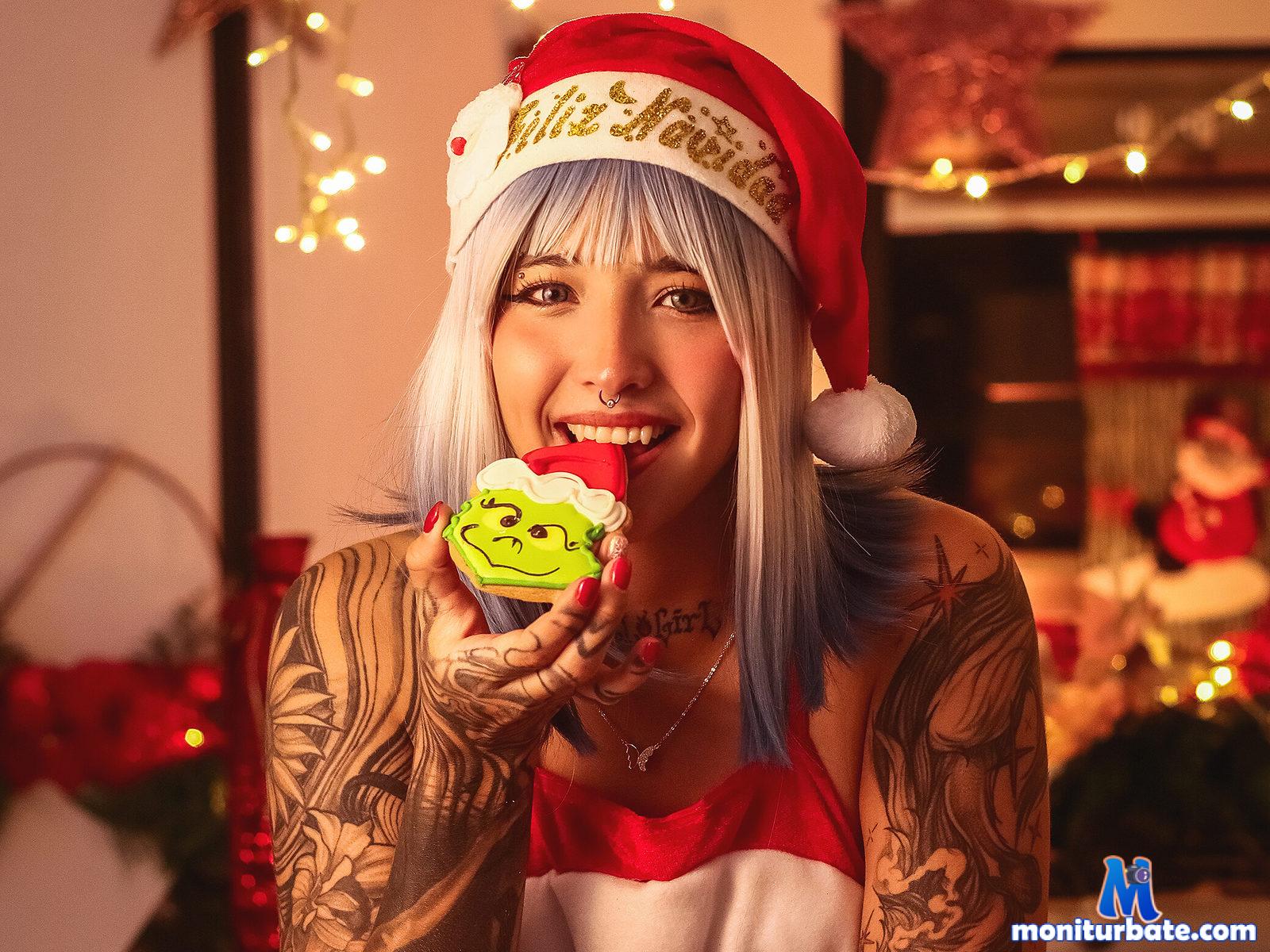 venus-marshall Flirt4free performer Anal Double Penetration Feet Nipple Play Vibrator Butt Plug Piercings and Tattoos Spanking Cosplay Breast Play