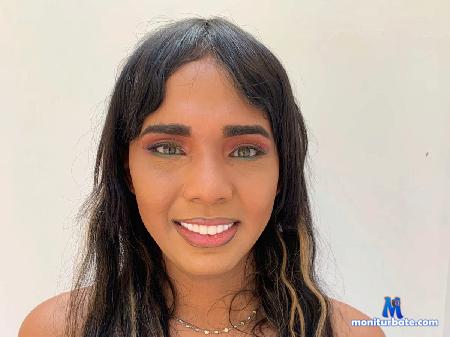 kim-foxy flirt4free performer hello welcome to my room