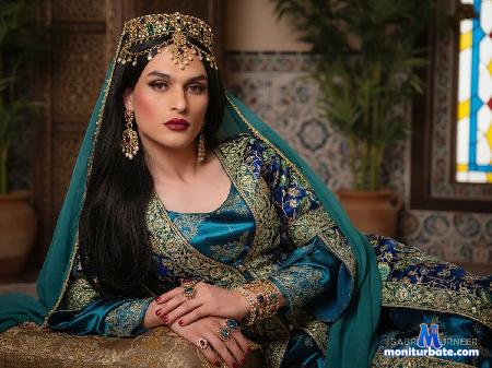 sabrina-turneer flirt4free performer I'm more than you can see! If you taste me you probably get addicted to me 