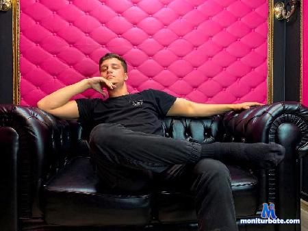 ethan-swift flirt4free performer Welcome your powerfull daddy 