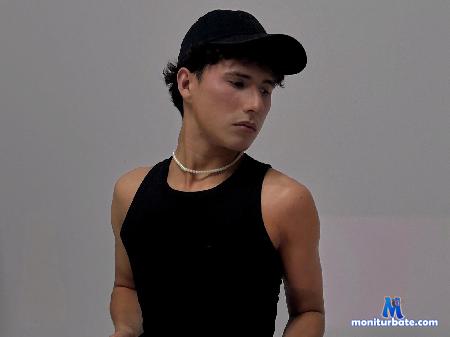 mugly-yoshida flirt4free performer hey, I am a curious guy who want to try new things ! 