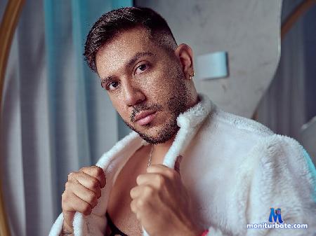 mark-greey flirt4free performer Every night is a different challenge. you decide how far you want to play.