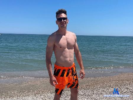 mateo-benjamin flirt4free performer 