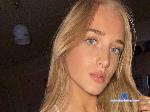 nicolette-sins flirt4free livecam show performer welcome to my site and have some fun