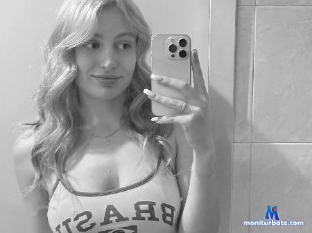 laurice-larotta flirt4free performer Hi sweet! we want play! Play with us pls!